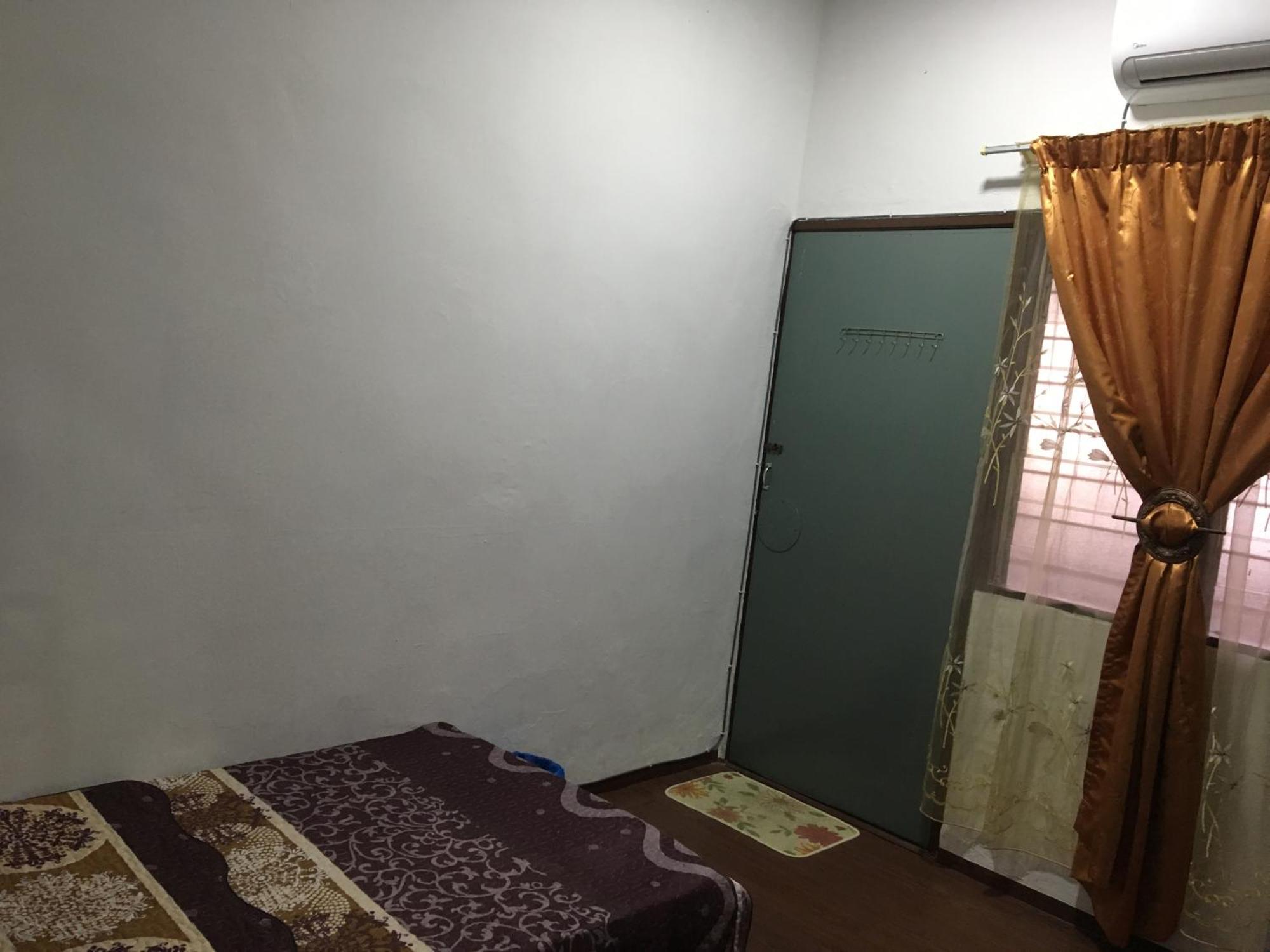 Rb Double Storey Bandar Tasik Selatan Homestay 吉隆坡 外观 照片