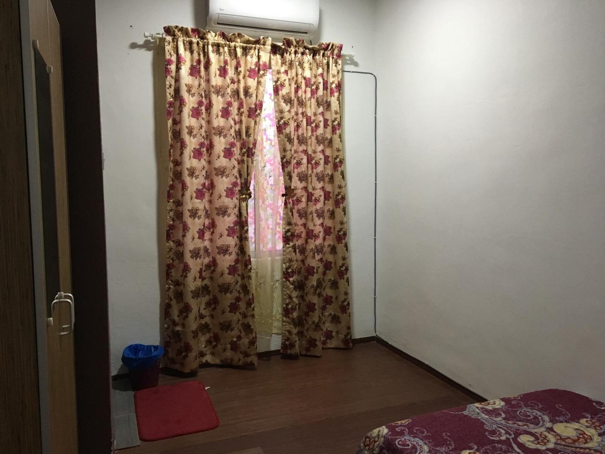 Rb Double Storey Bandar Tasik Selatan Homestay 吉隆坡 外观 照片